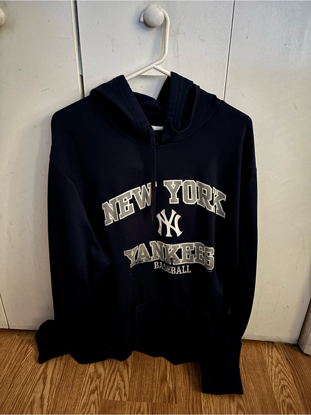 New York Yankees Navy Hooded Sweatshirt - Official MLB Style